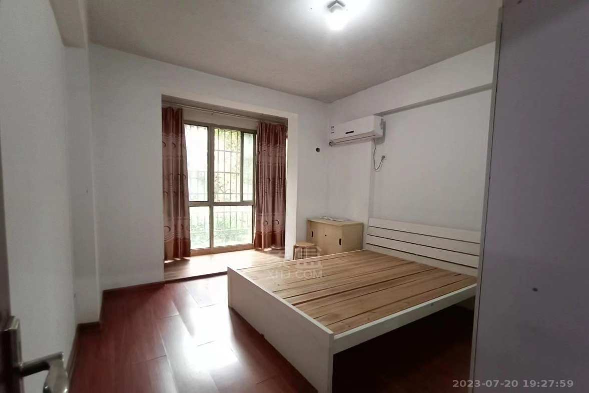 枫林绿洲 3室2厅2卫 1250.0元/月 枫林绿洲 3室2厅2卫 1250.0元/月室内图