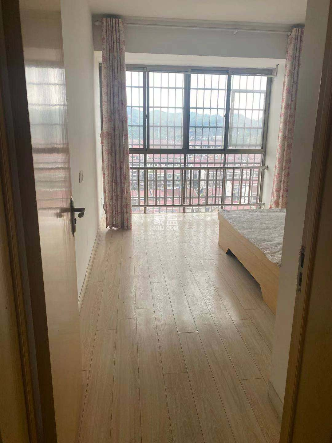 中欧阳光城  2室2厅2卫   1100.00元/月室内图