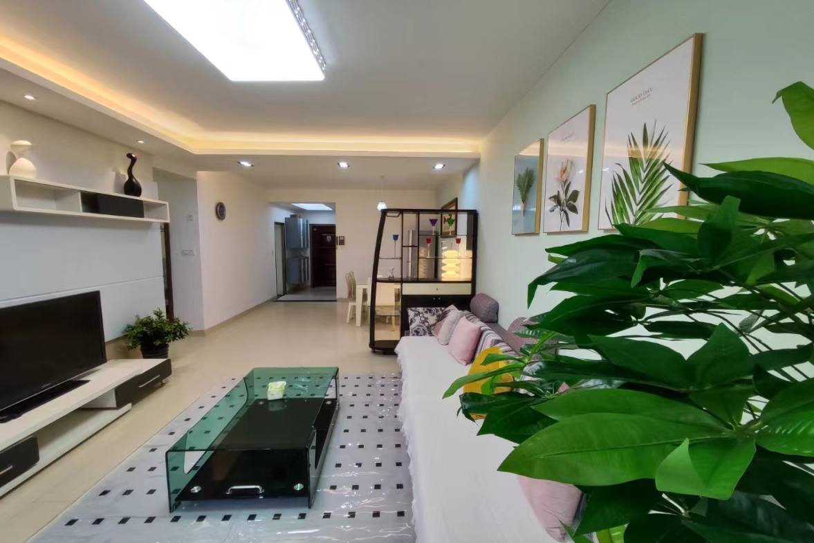 青春驿站 2室2厅1卫 2500.0元/月 青春驿站 2室2厅1卫 2500.0元/月室内图