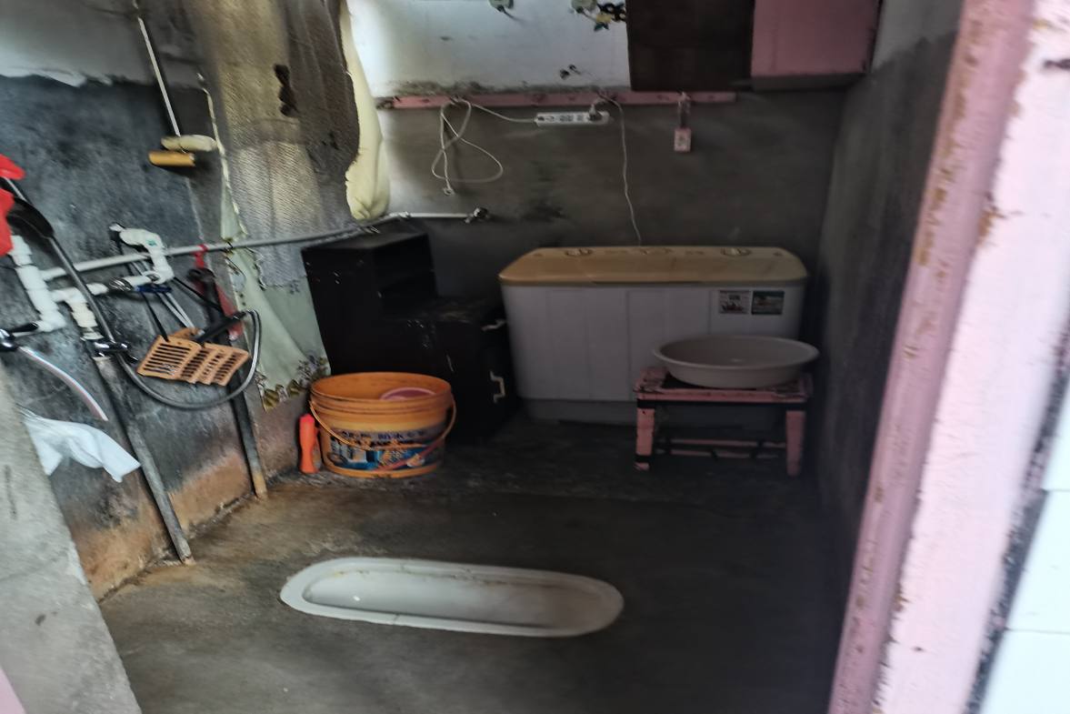 金山花园+煤碳公司  2室1厅1卫    700.0元/月室内图