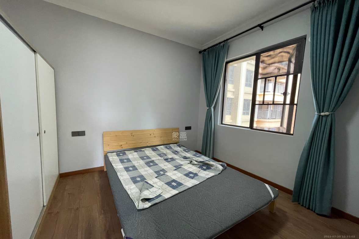 三润城(三润星城) 3室2厅2卫 2200.0元/月 三润城(三润星城) 3室2厅2卫 2200.0元/月室内图