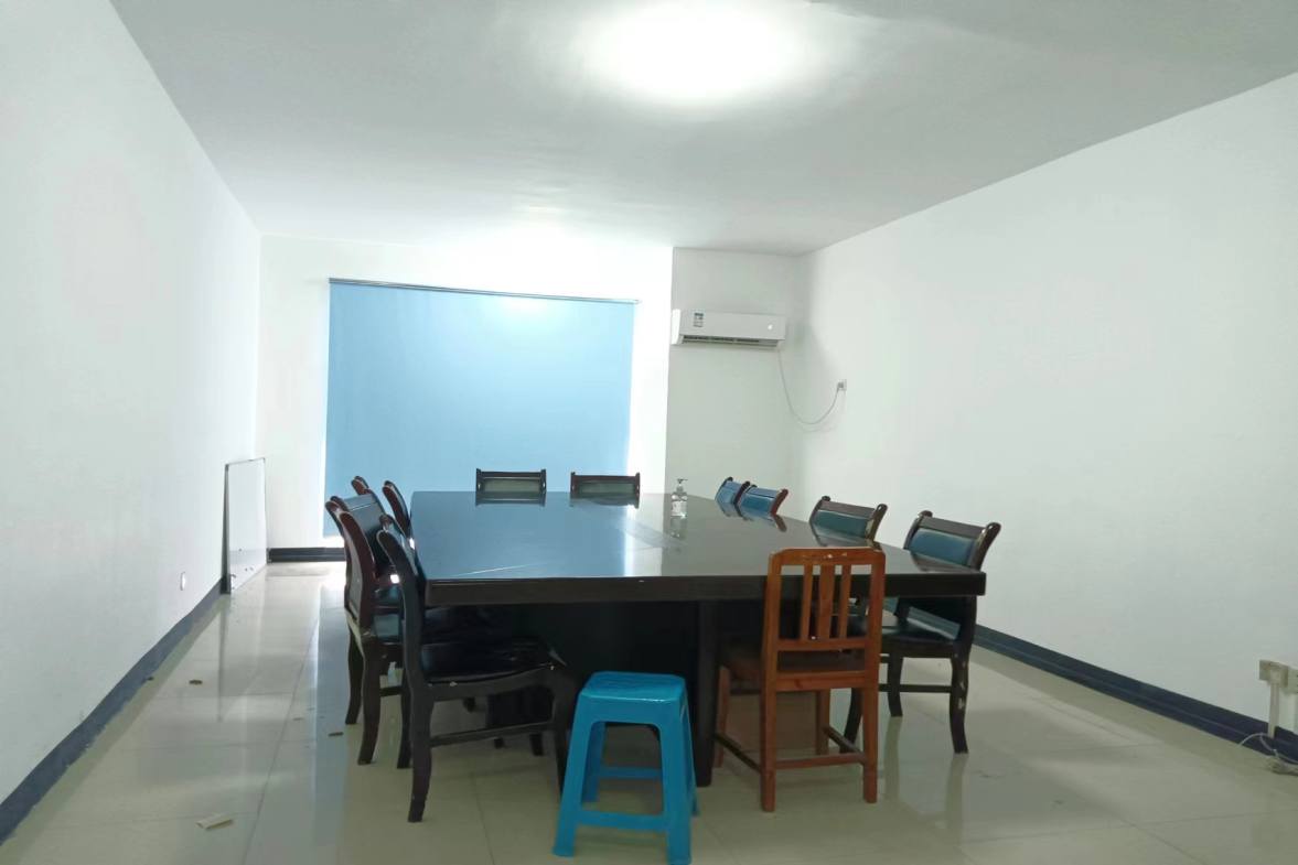 君悦华府  1室1厅1卫    25.0万室内图