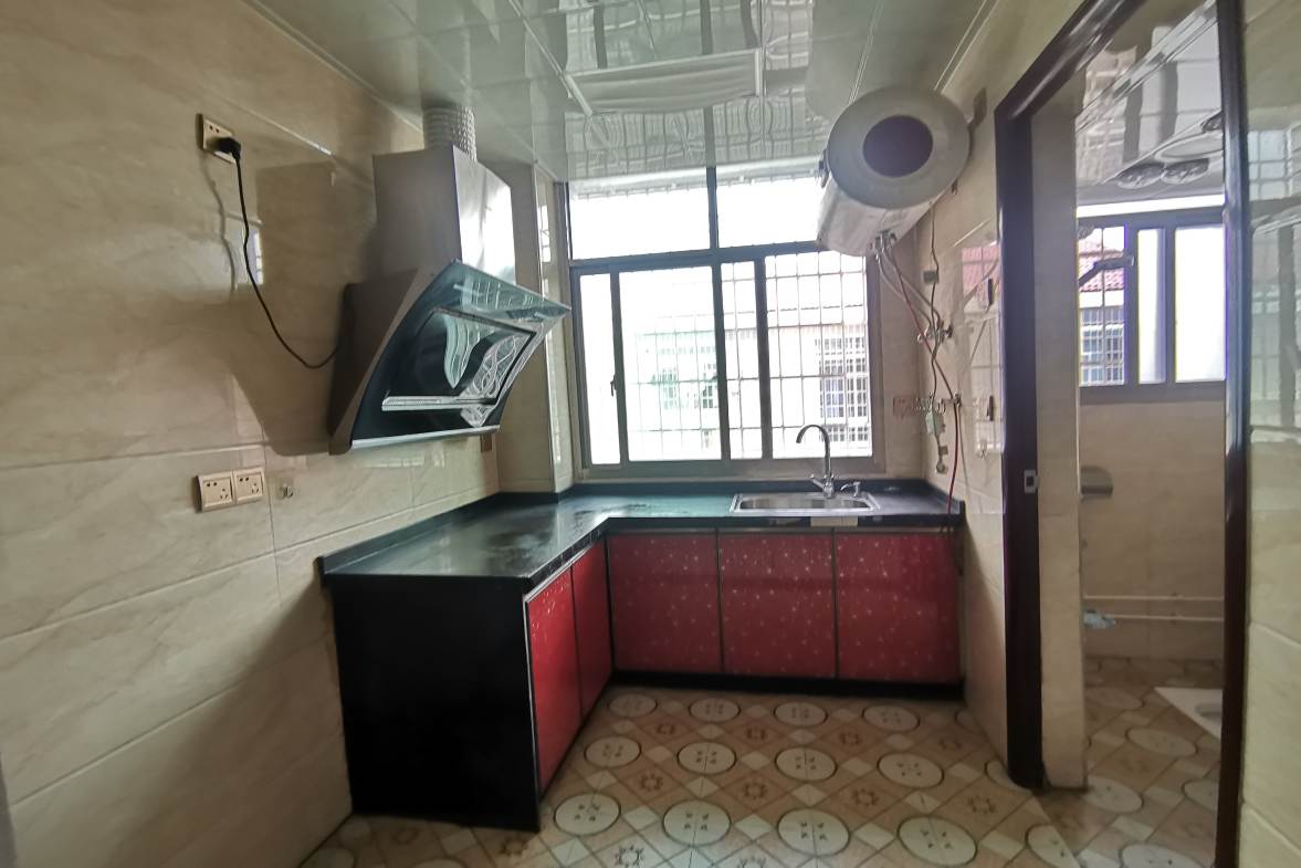 罗家小区西区  1室1厅1卫    450.0元/月室内图