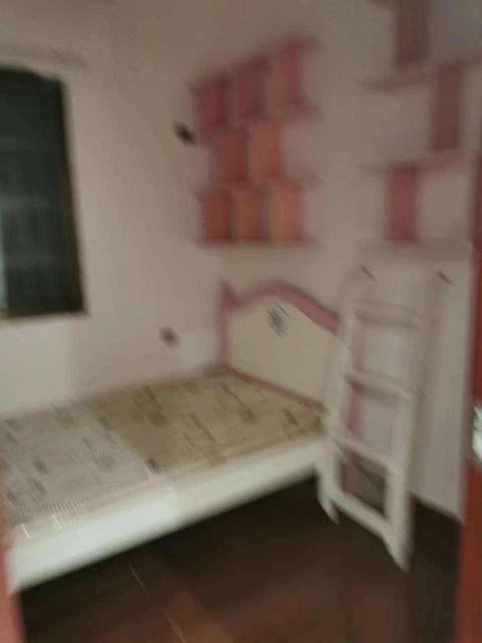 吉星花园 3室2厅2卫 1600.0元/月 吉星花园 3室2厅2卫 1600.0元/月室内图