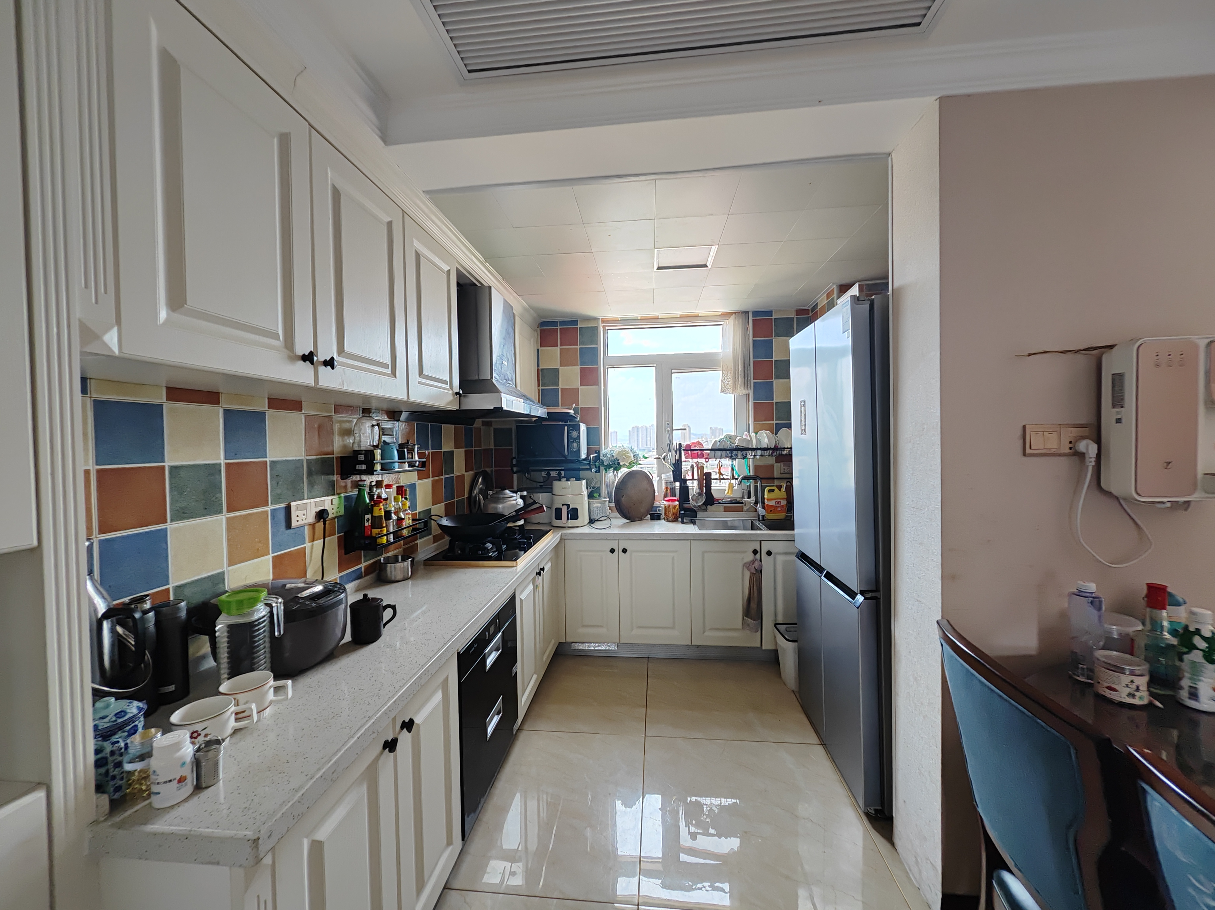 和一紫竹苑  4室2厅2卫    128.0万