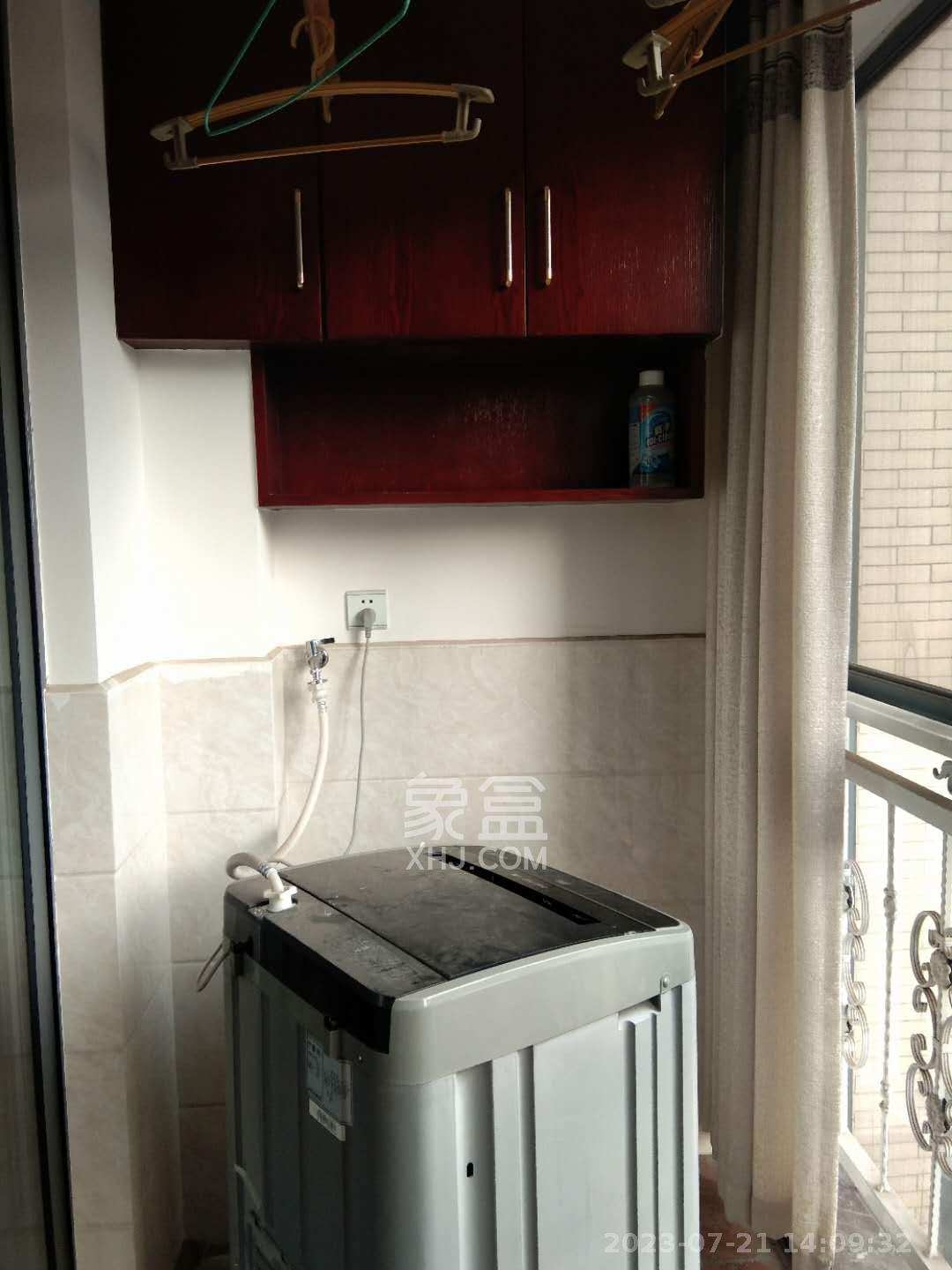 鑫远湘府逸园  4室2厅1卫   3400.00元/月室内图
