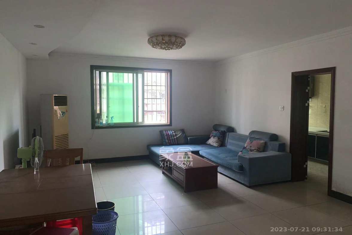 景芳苑  3室2厅1卫    1600.0元/月室内图1