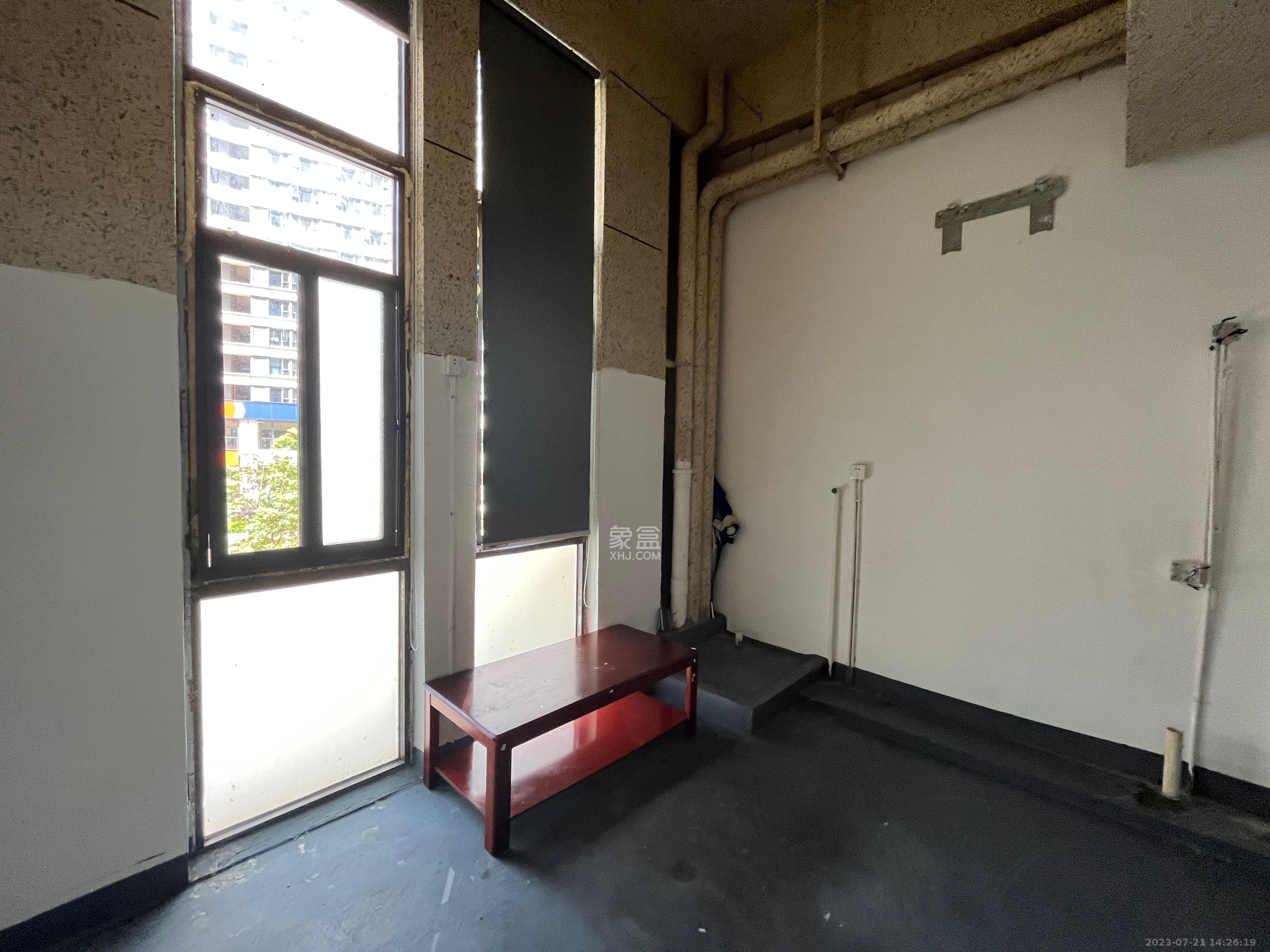 卓越浅水湾二期   90.0㎡      5500.0元/月