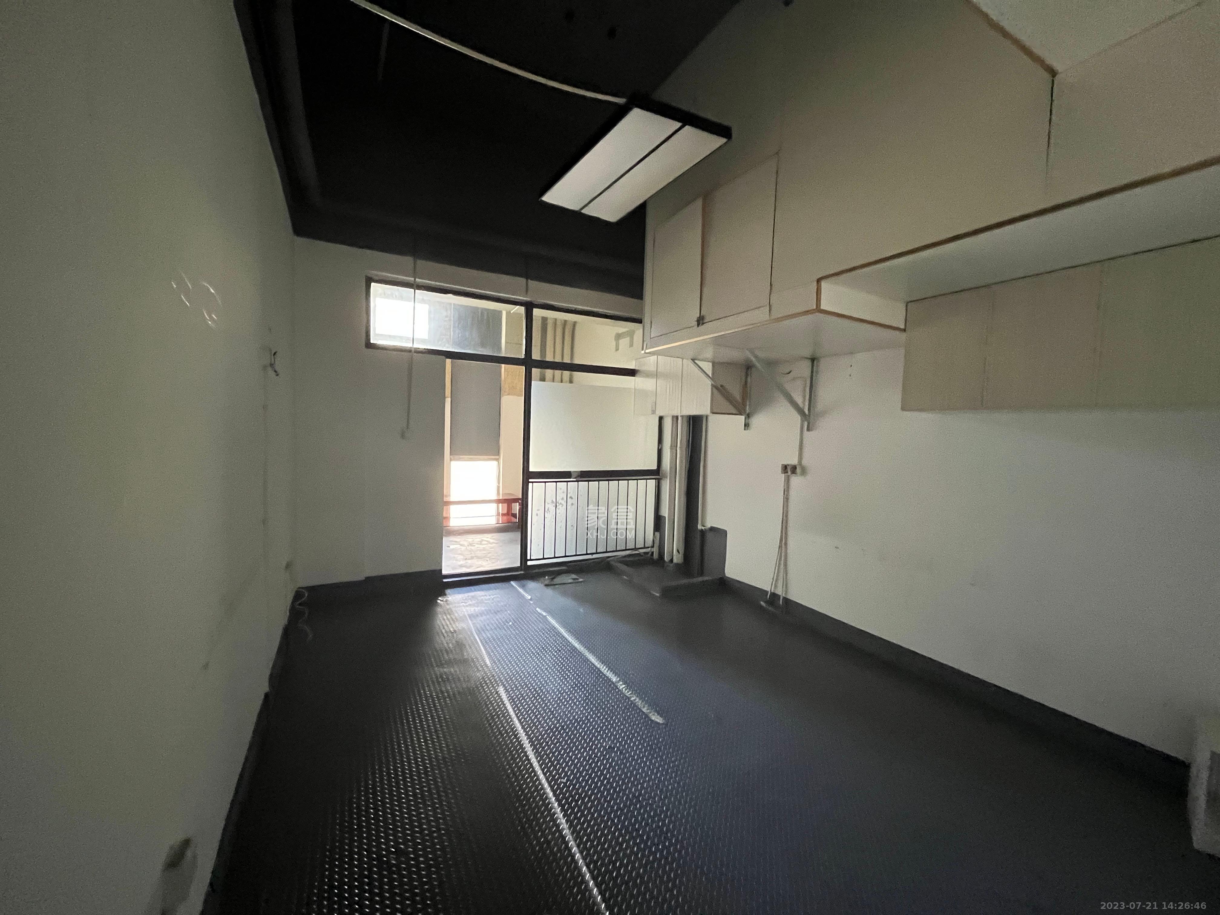 卓越浅水湾二期   90.0㎡      5500.0元/月室内图