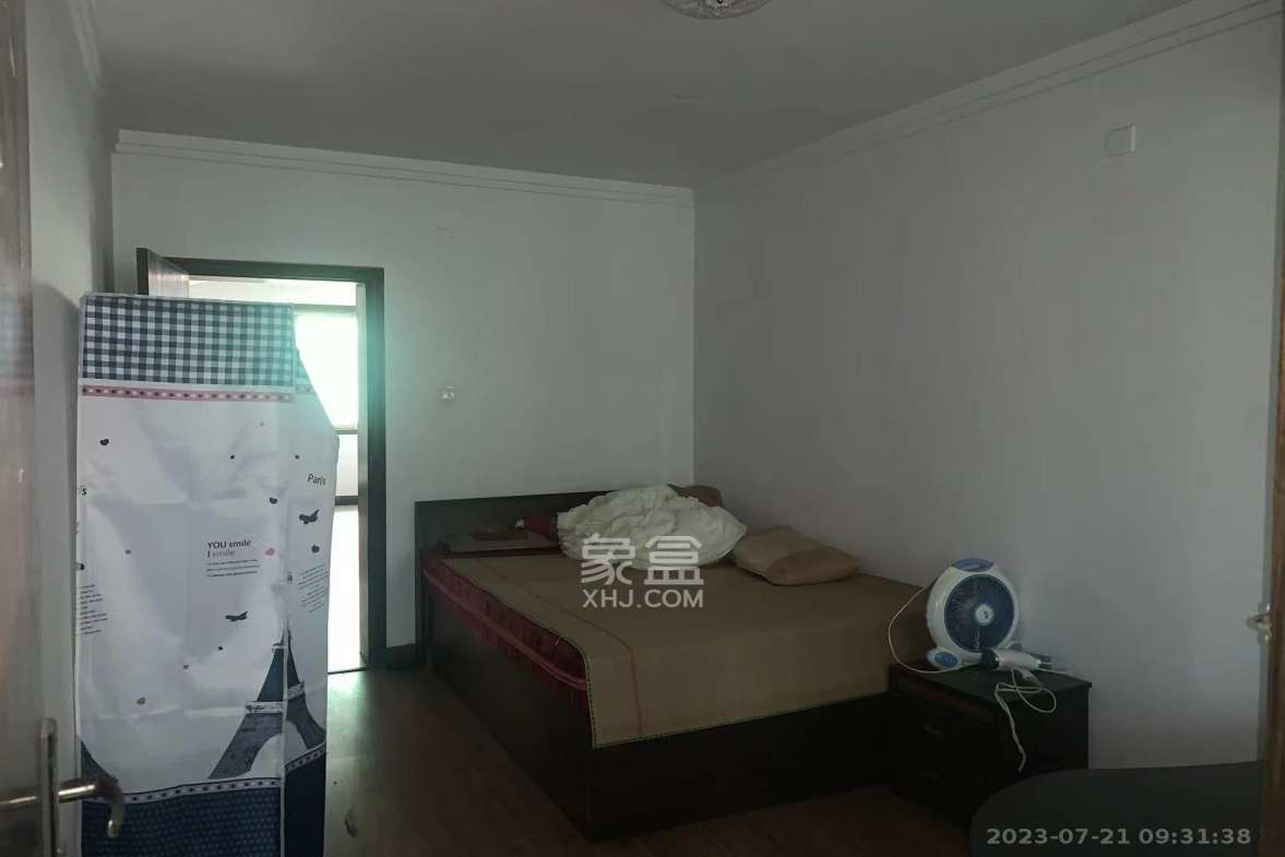 景芳苑  3室2厅1卫    1600.0元/月室内图