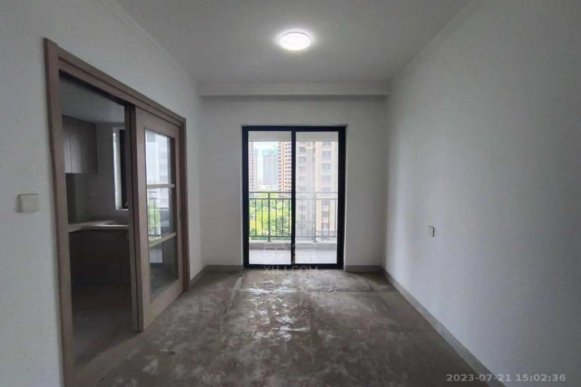 东部美的城 3室2厅2卫 1500.0元/月 东部美的城 3室2厅2卫 1500.0元/月室内图