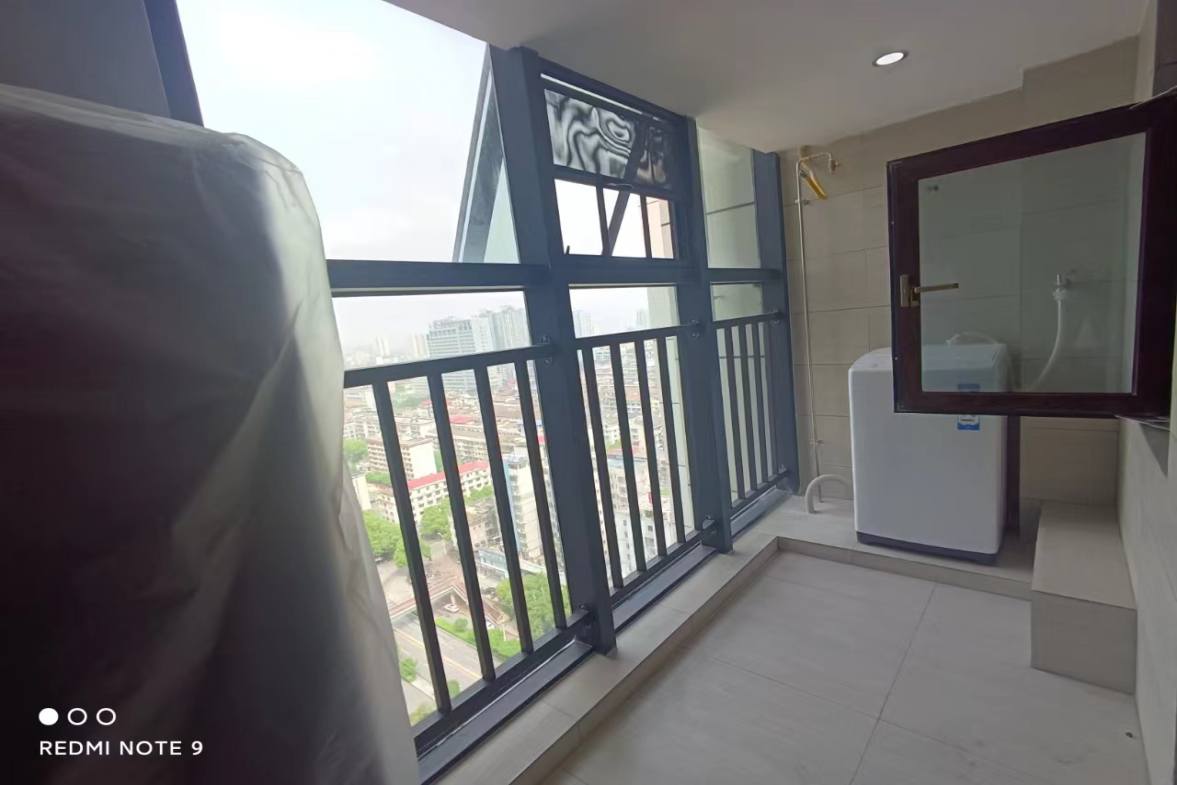 青春里 2室2厅1卫 2000.0元/月 青春里 2室2厅1卫 2000.0元/月室内图