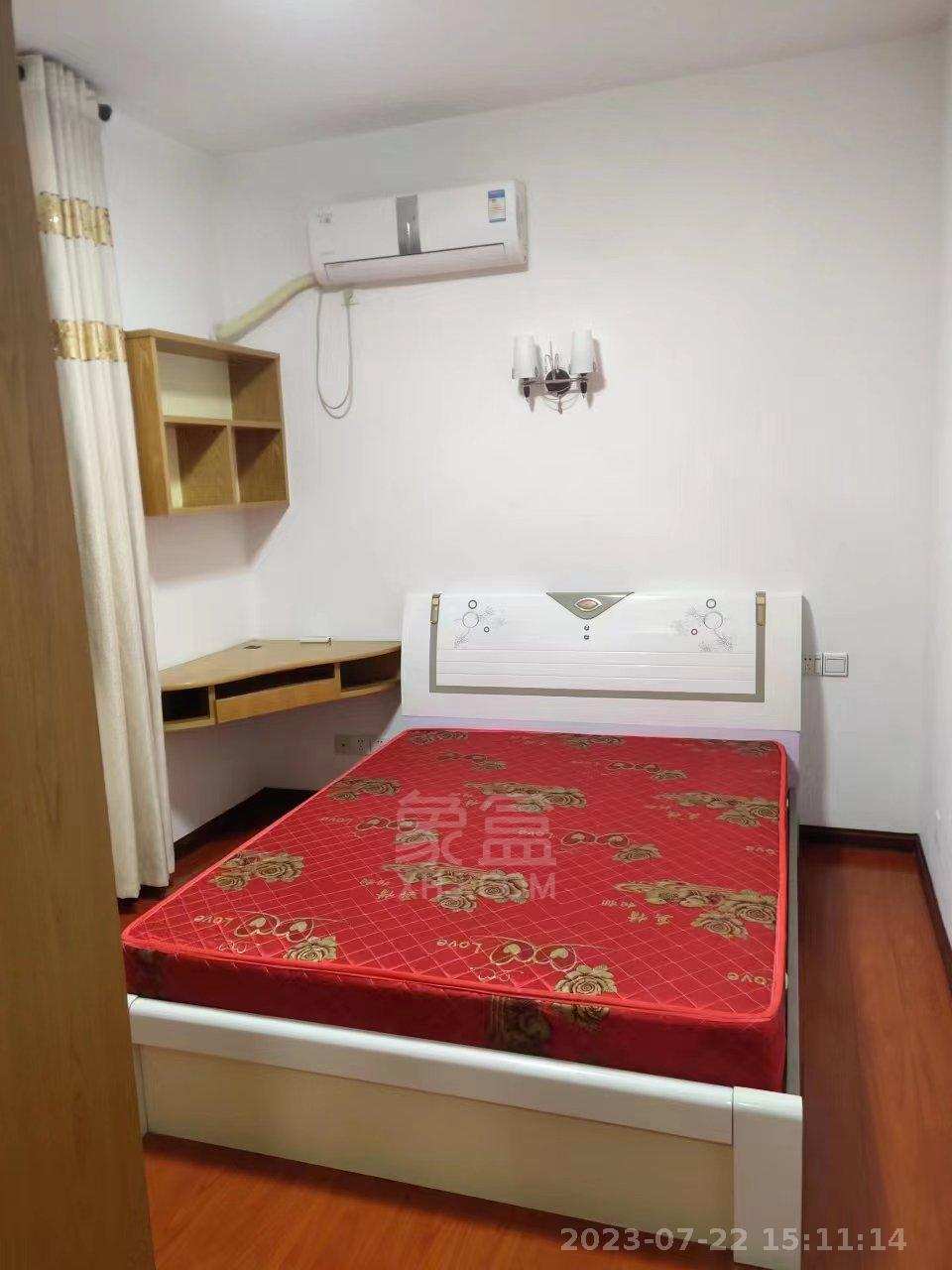 嘉盛华府 2室2厅1卫 1500.0元/月 嘉盛华府 2室2厅1卫 1500.0元/月室内图