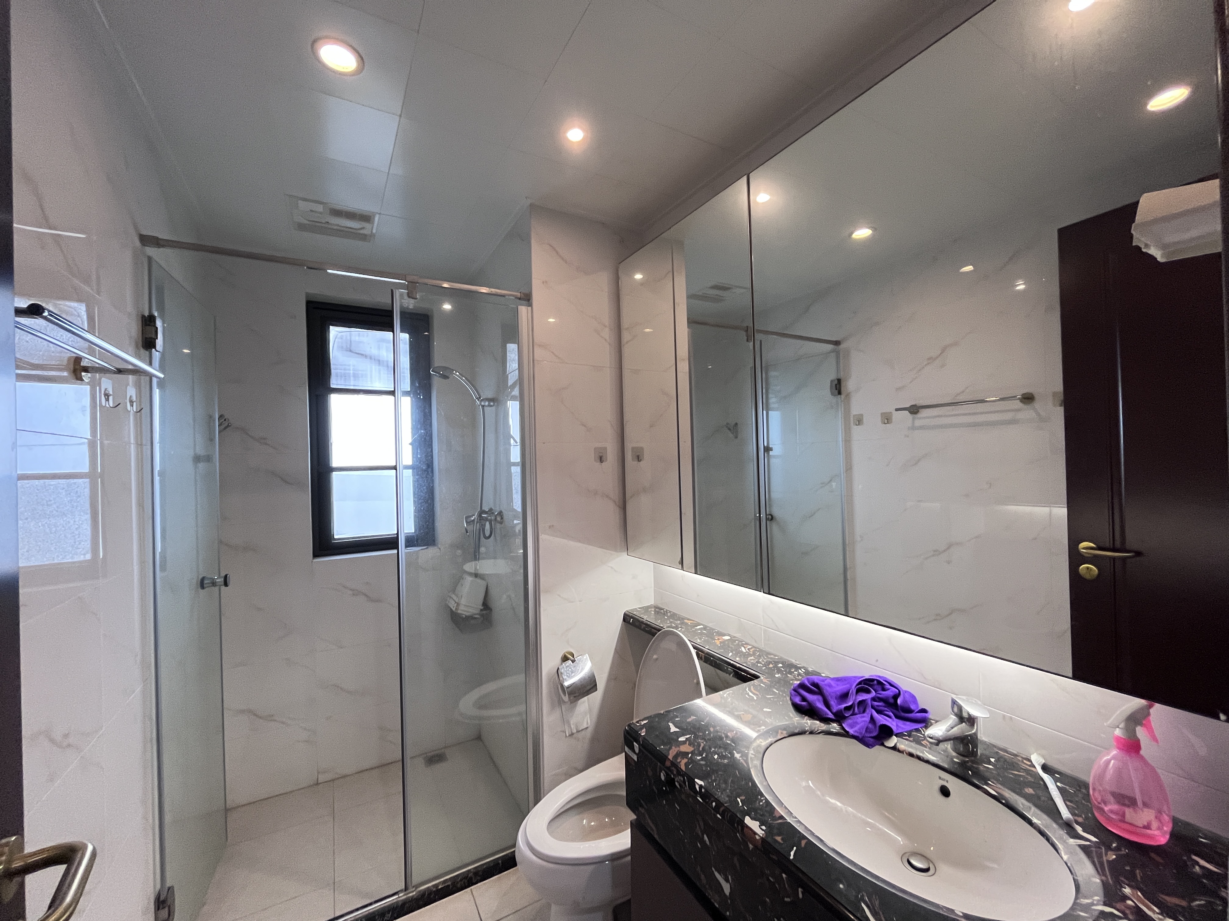 恒大绿洲  3室2厅1卫    80.0万