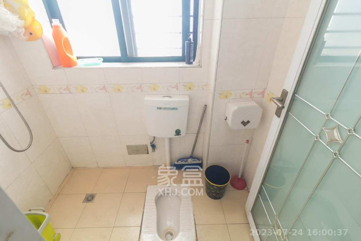 华天LOHO小镇 3室2厅1卫 2000.0元/月 华天LOHO小镇 3室2厅1卫 2000.0元/月室内图