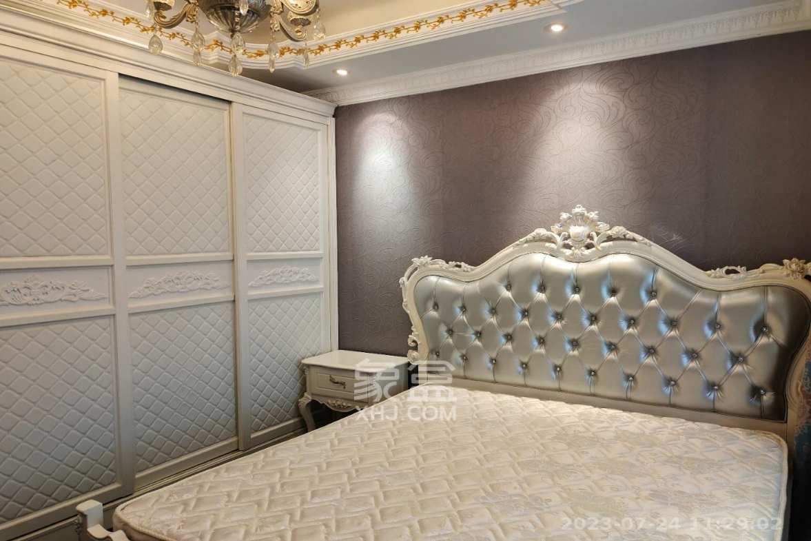 万达公馆  2室1厅1卫    9000.0元/月 万达公馆  2室1厅1卫    9000.0元/月室内图