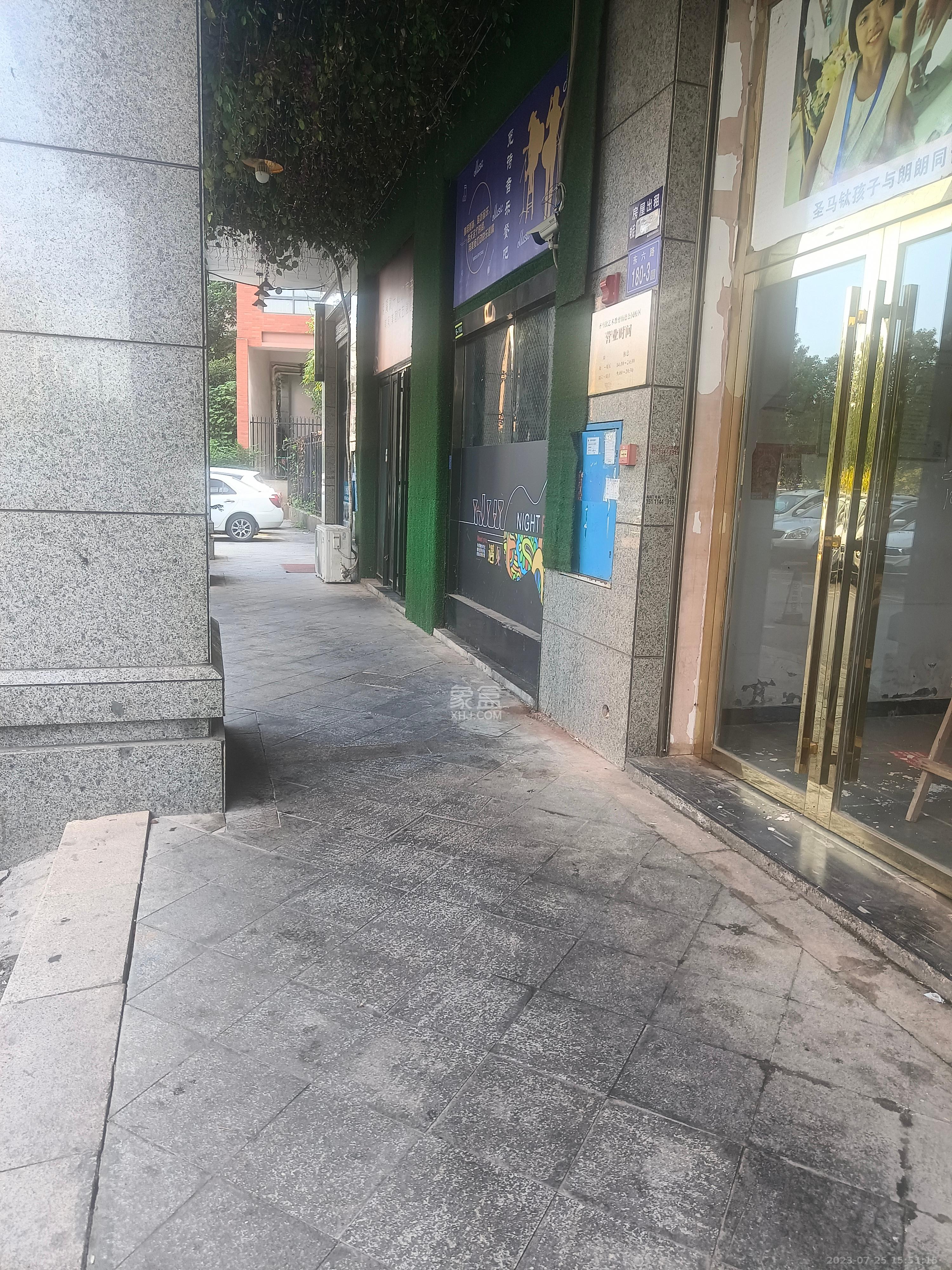 美利新世界   87.92㎡      3600.0元/月室内图