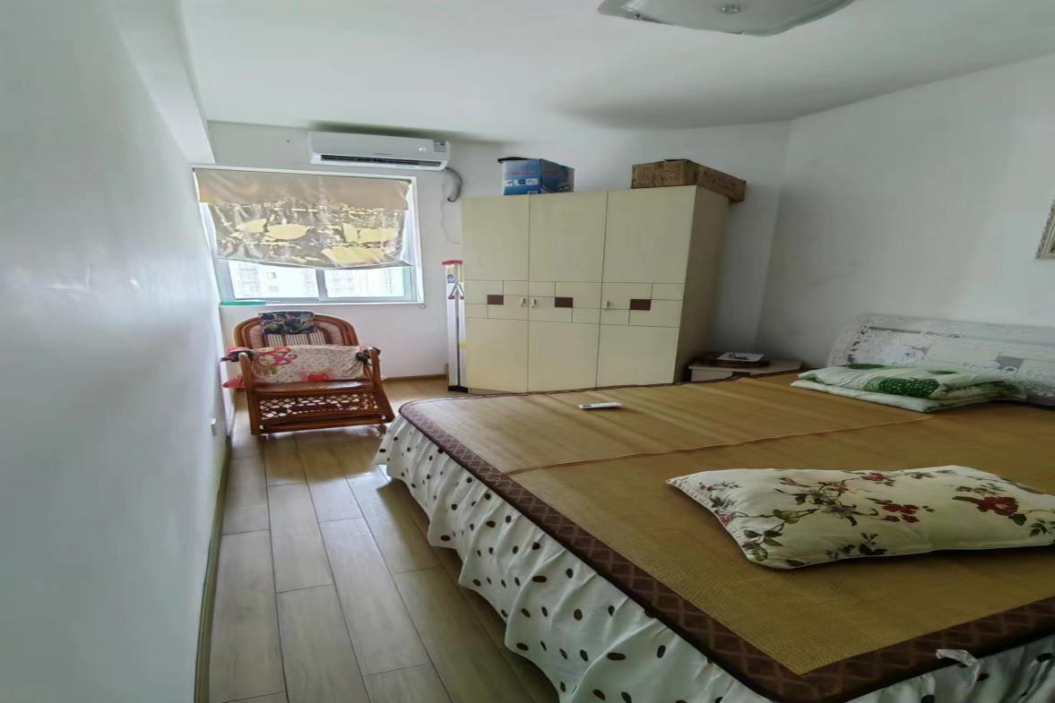 金域湾畔  3室2厅2卫   170.00万室内图
