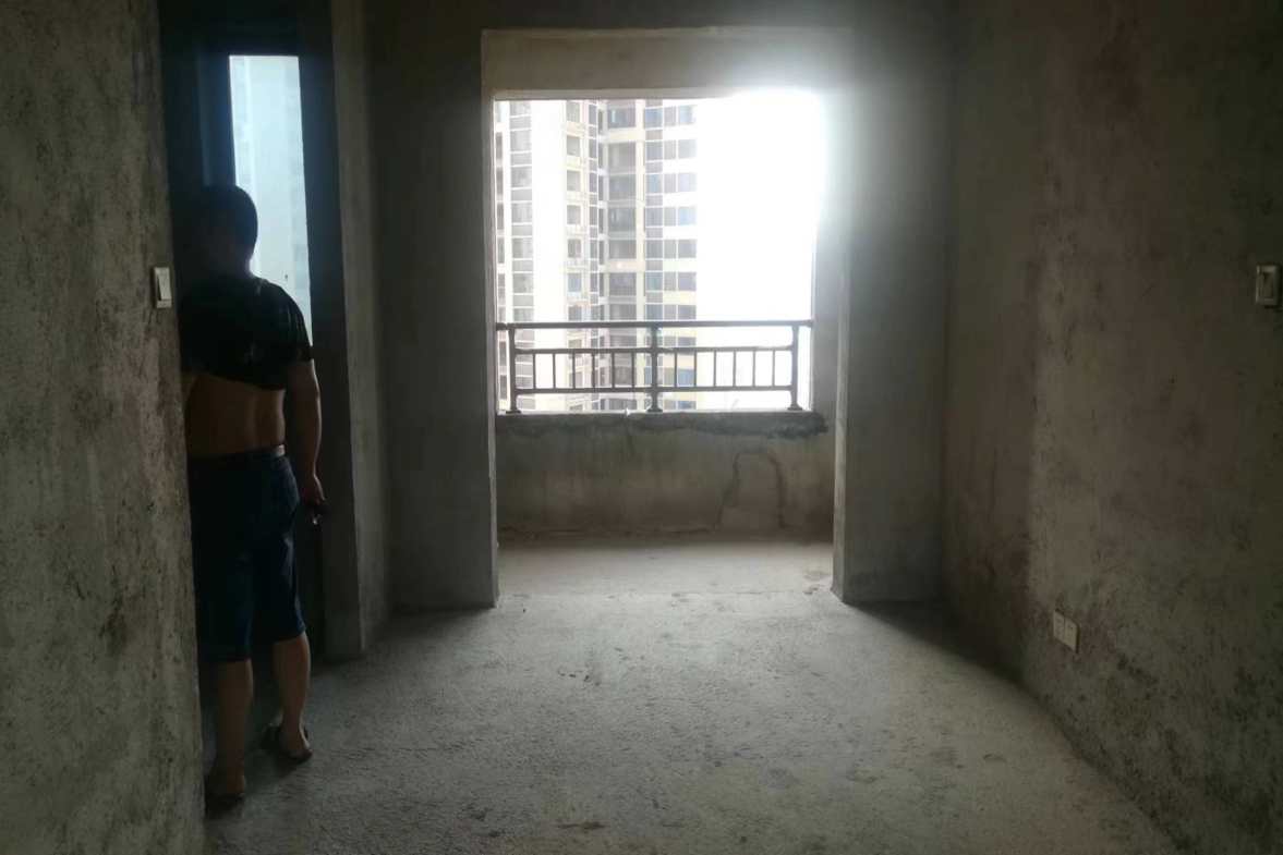 悦江山  5室2厅2卫    88.8万室内图