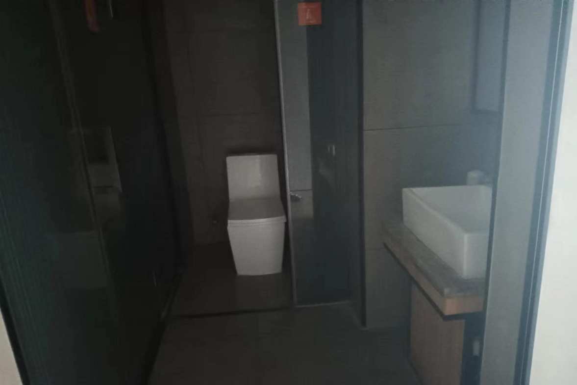 众一桂府  1室1厅1卫    1000.0元/月室内图