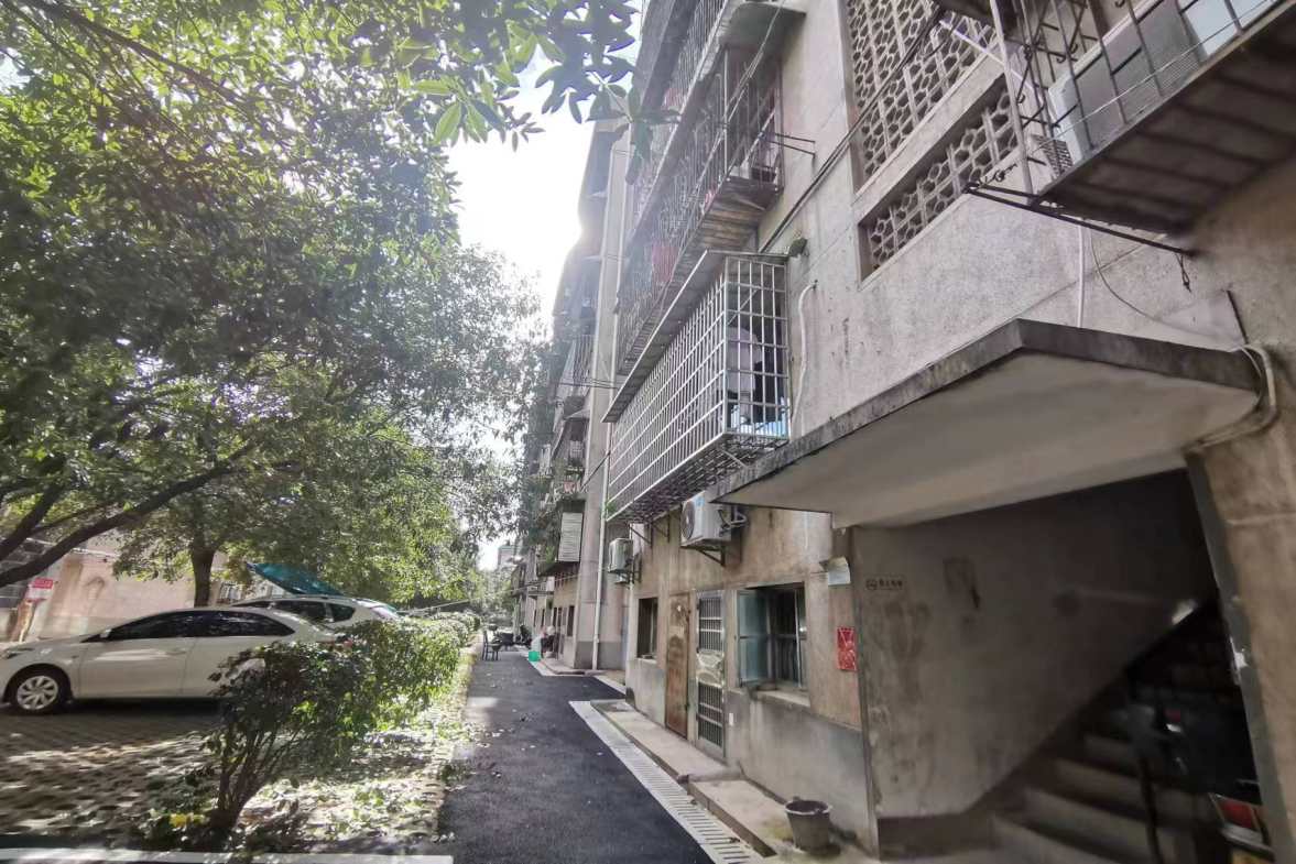 湖南人文科技学院成慧小区  3室2厅1卫    1200.0元/月小区图