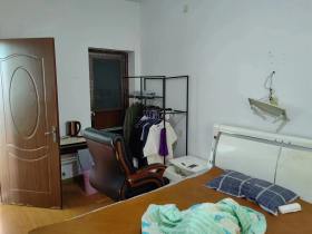 科源小区  2室2厅1卫    43.0万