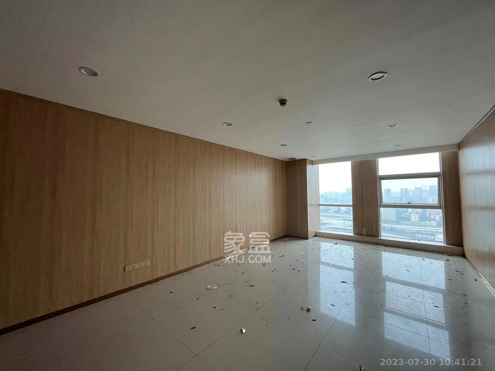 宇成朝阳广场   69.0㎡      4200.0元/月