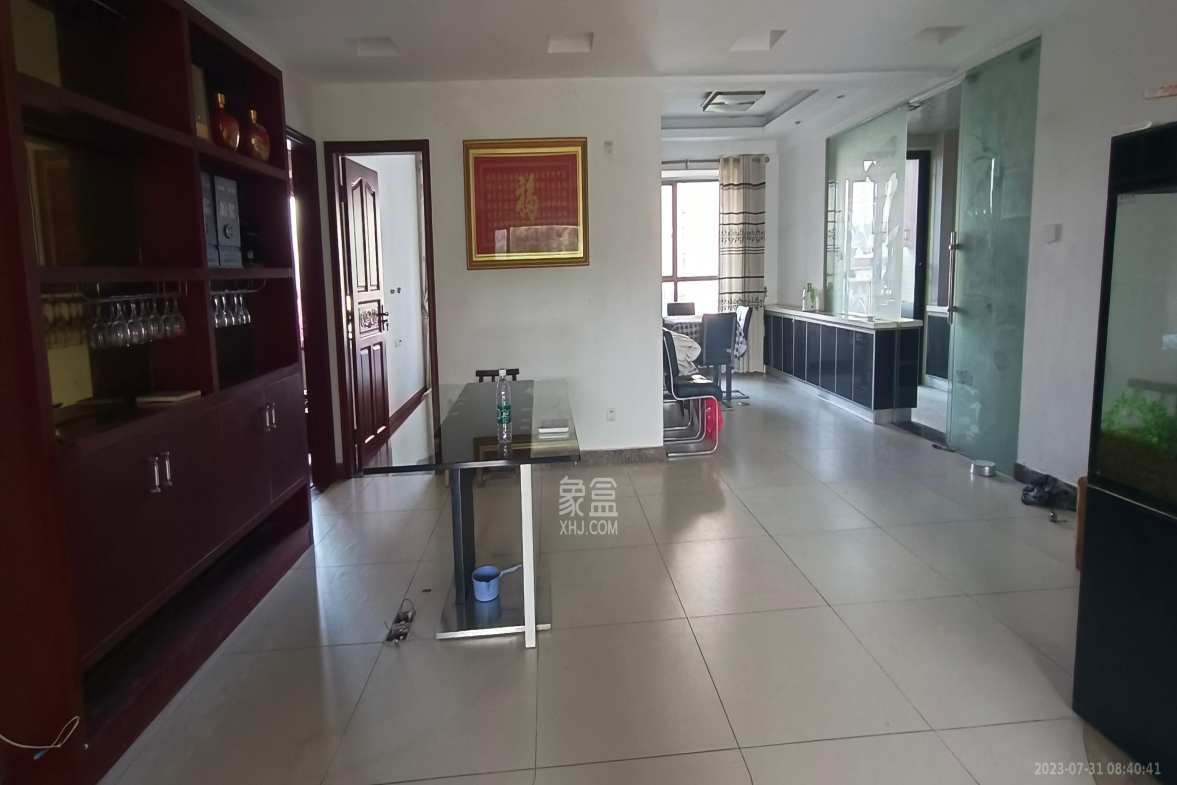 莱茵城  4室2厅2卫    3000.0元/月室内图