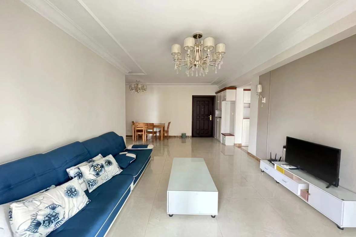 恒大绿洲  3室2厅1卫   1800.00元/月室内图