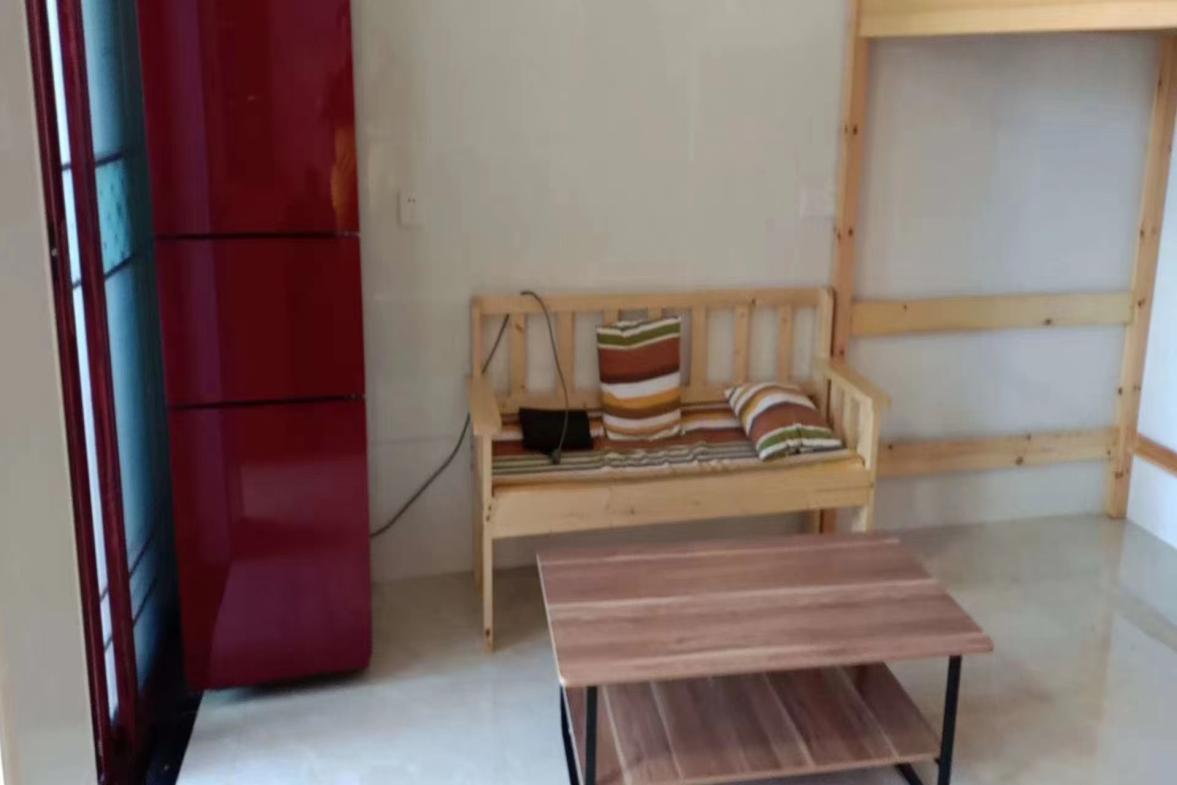 百弘学府城 1室1厅1卫 1200.0元/月 百弘学府城 1室1厅1卫 1200.0元/月室内图