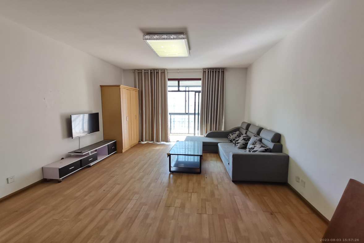 时代云龙城小区  3室2厅2卫    1600.0元/月室内图1