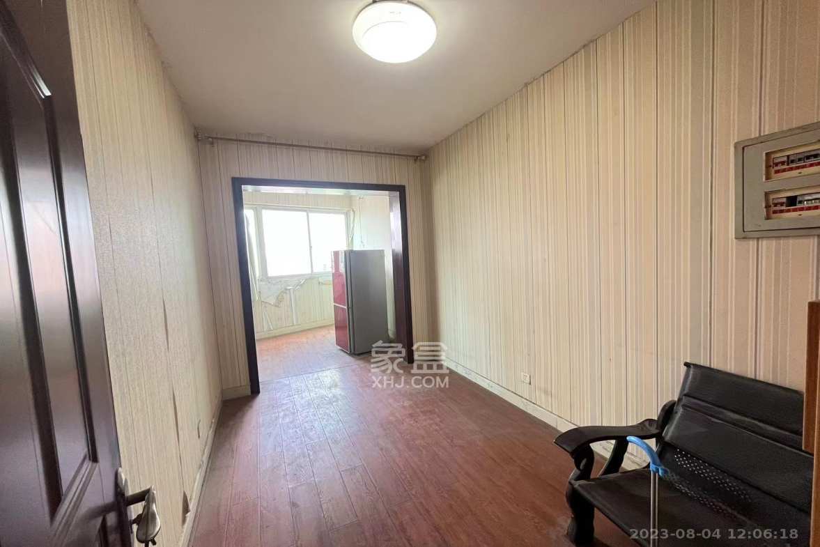 兴威名座 3室2厅2卫 4500.0元/月 兴威名座 3室2厅2卫 4500.0元/月室内图