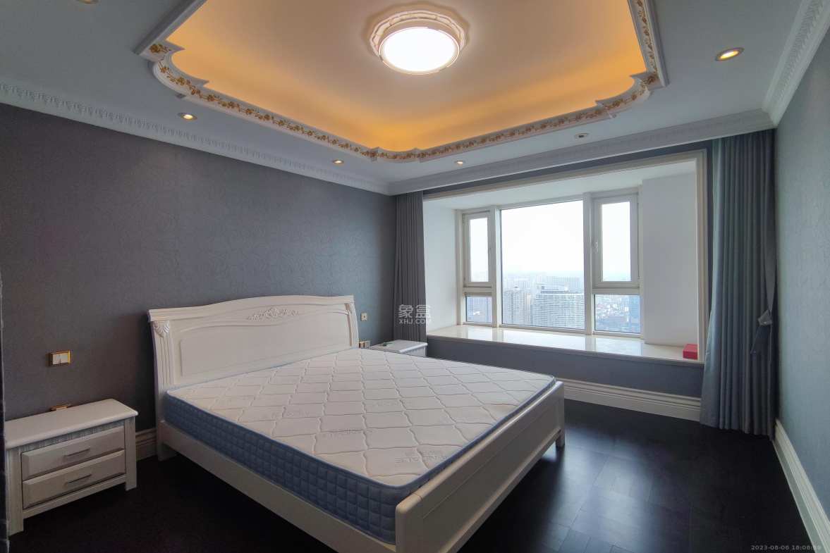 万达公馆 4室2厅3卫 13500.0元/月 万达公馆 4室2厅3卫 13500.0元/月室内图