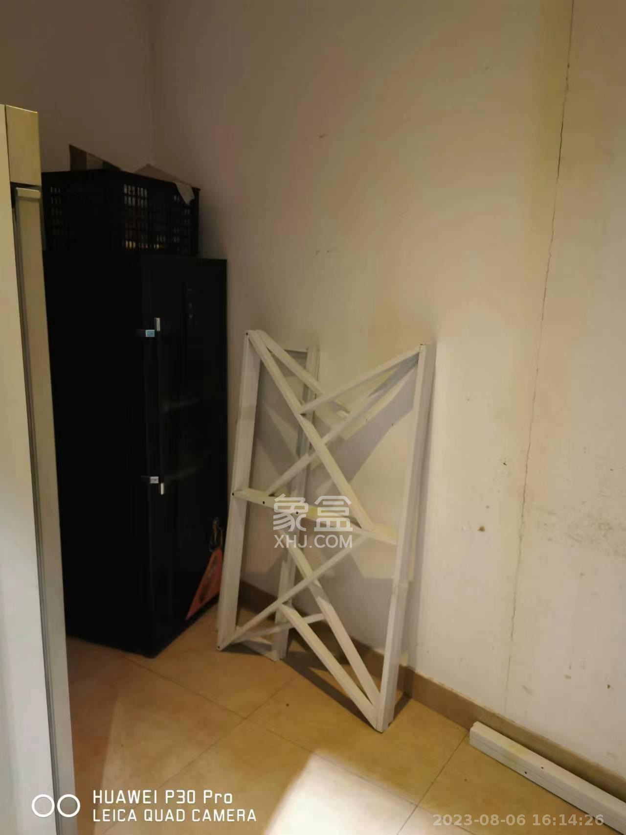 滨江金座   140.0㎡      14500.0元/月室内图