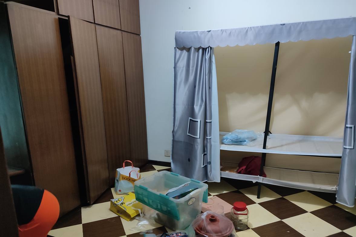 科源小区 3室1厅1卫 1200.0元/月 科源小区 3室1厅1卫 1200.0元/月室内图