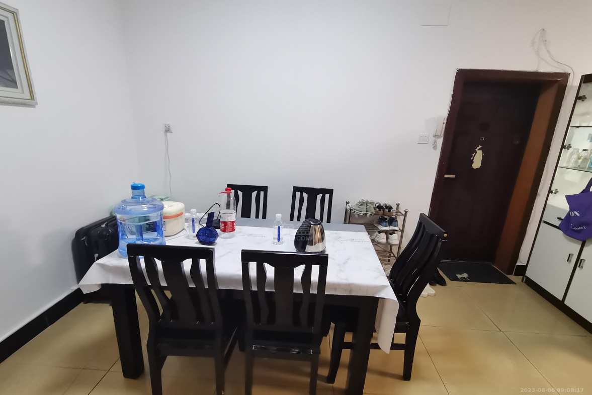 德政花苑 2室2厅1卫 1200.0元/月 德政花苑 2室2厅1卫 1200.0元/月室内图