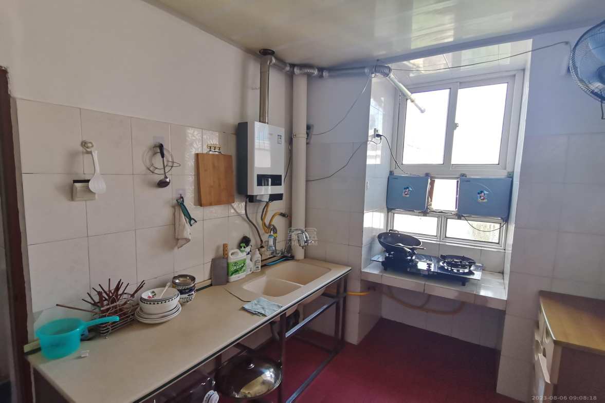 德政花苑 2室2厅1卫 1200.0元/月 德政花苑 2室2厅1卫 1200.0元/月室内图