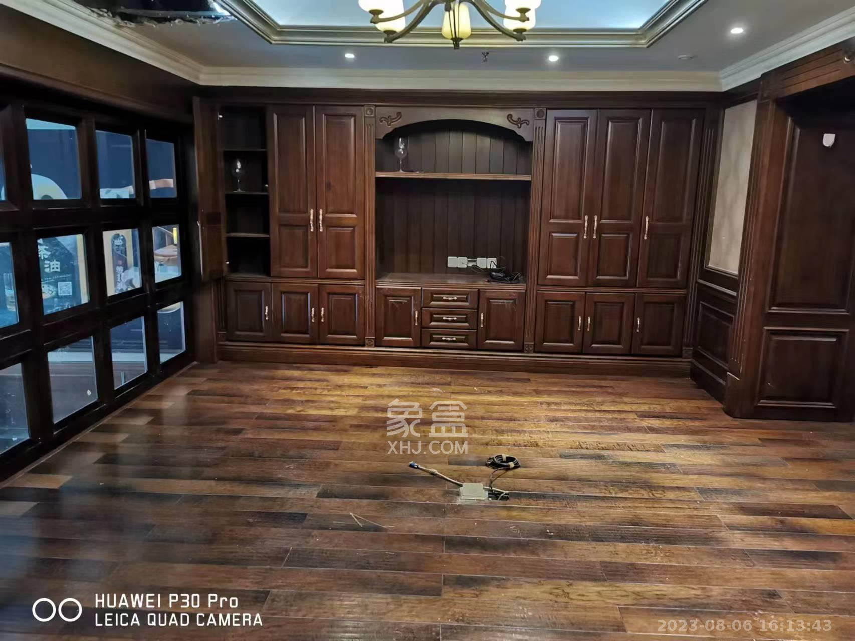 滨江金座   140.0㎡      14500.0元/月室内图