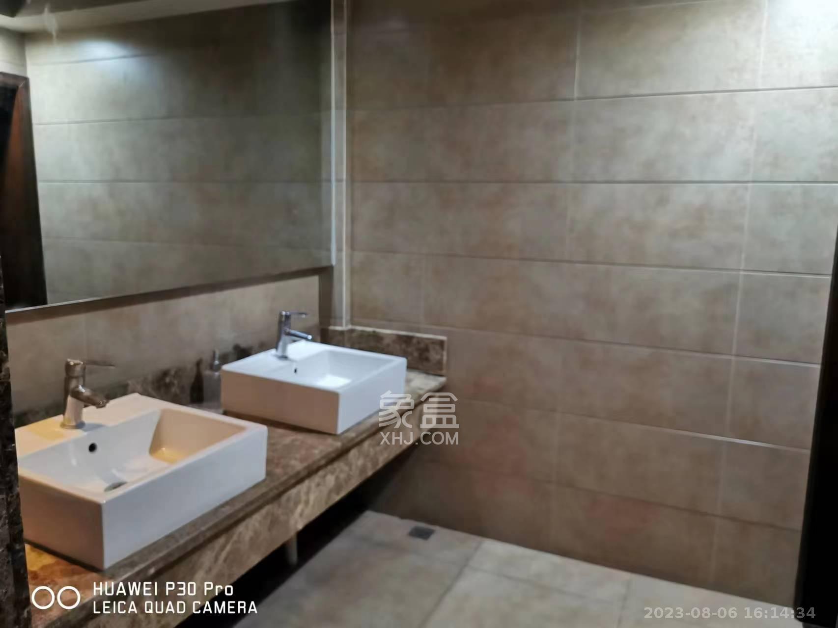 滨江金座   140.0㎡      14500.0元/月室内图