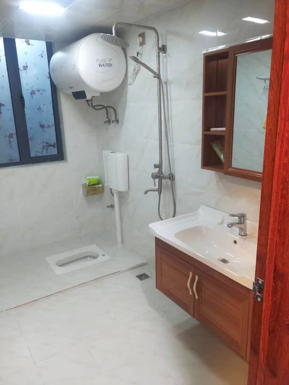 金益紫檀  4室2厅2卫    2300.0元/月室内图