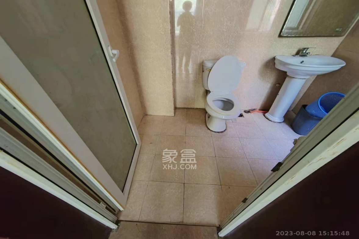 天健芙蓉盛世一期  4室1厅1卫    3600.0元/月室内图