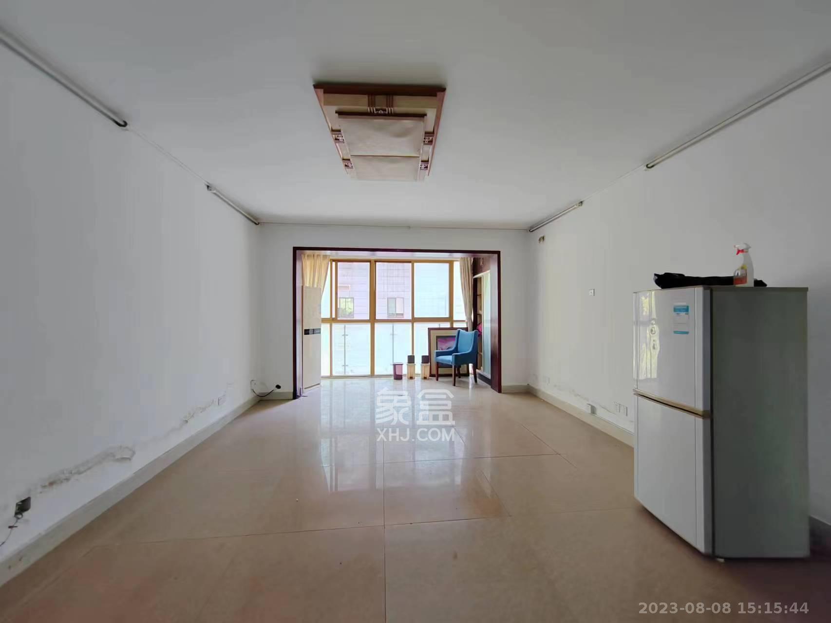 天健芙蓉盛世一期  4室1厅1卫    3600.0元/月