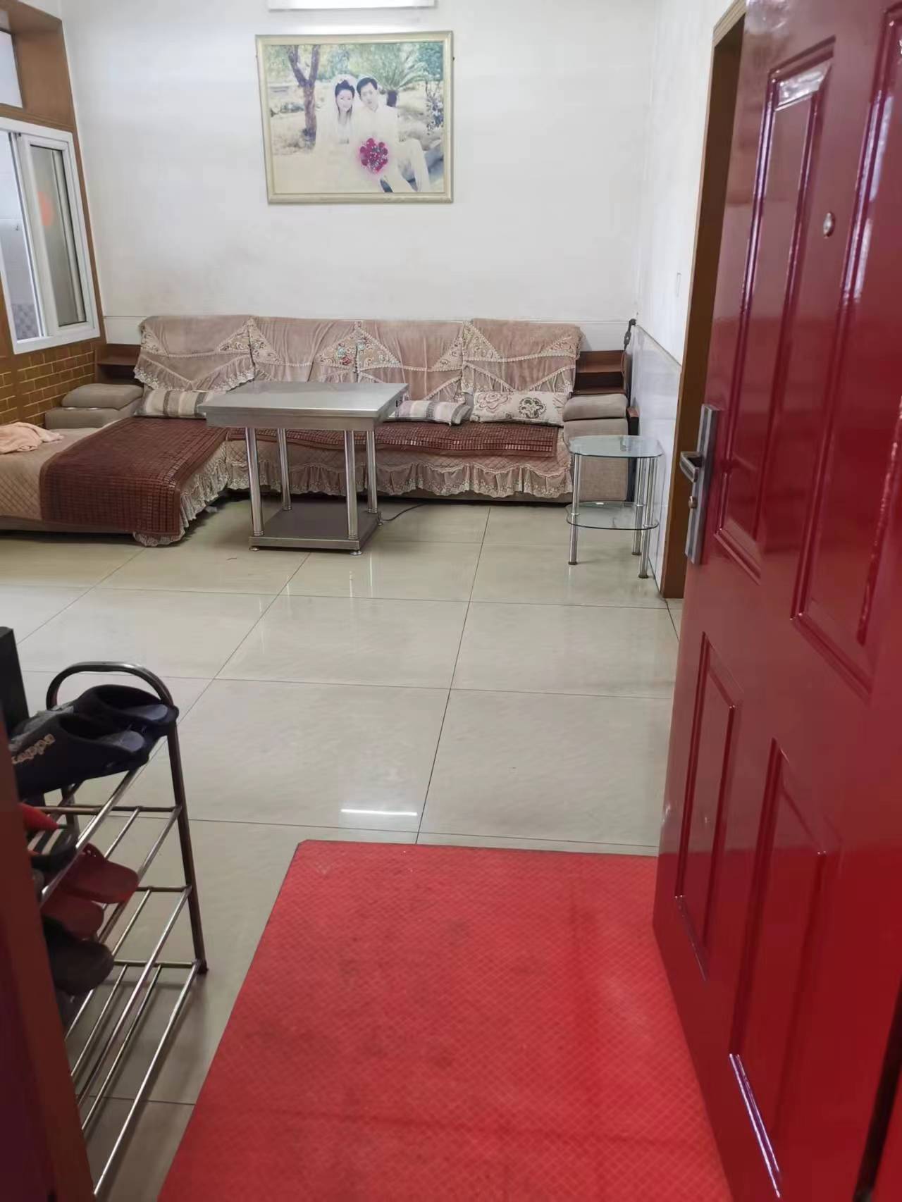 公园社区（青山小区）  2室1厅1卫    32.8万