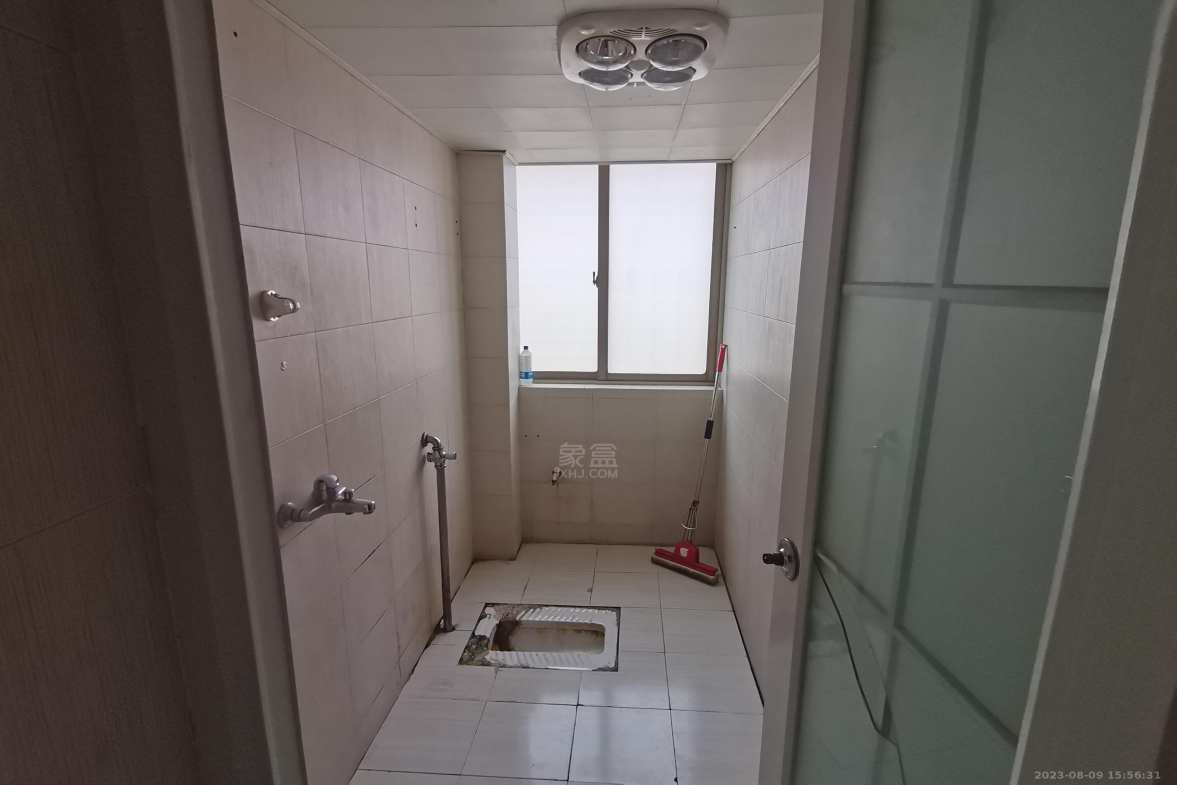 武警新村 4室2厅1卫 2000.0元/月 武警新村 4室2厅1卫 2000.0元/月室内图