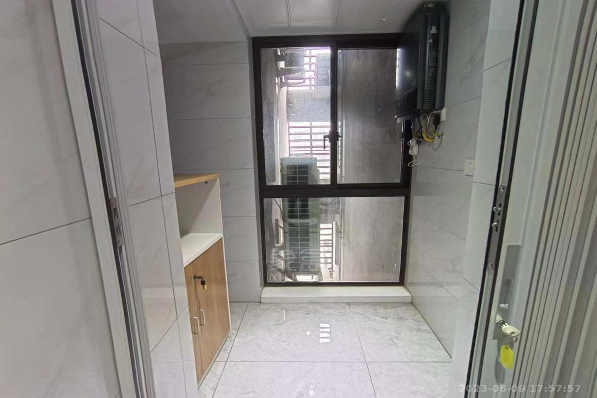 庐山春天  1室1厅1卫    5800.0元/月室内图