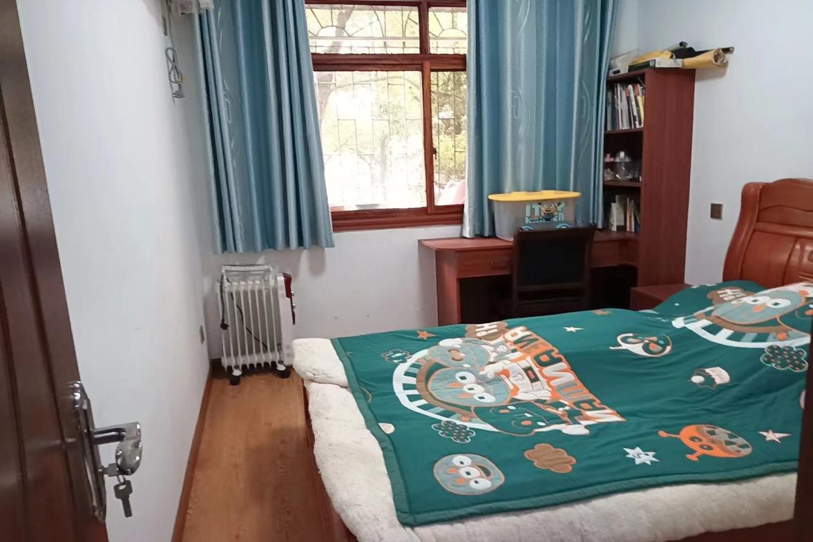 娄星区散盘 3室2厅1卫 1280.0元/月 娄星区散盘 3室2厅1卫 1280.0元/月室内图