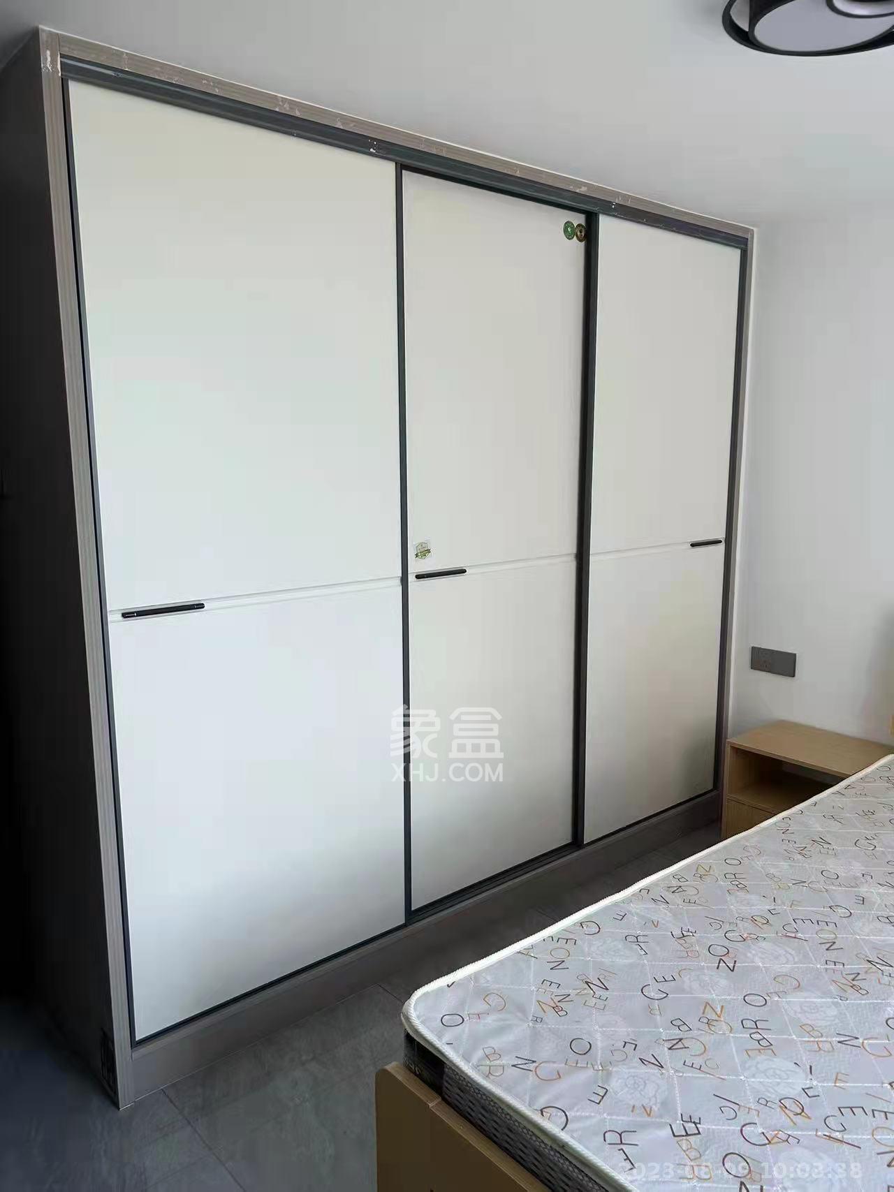 紫鑫中央广场(高铁新城) 3室1厅 2200.00元 紫鑫中央广场(高铁新城) 3室1厅 2200.00元