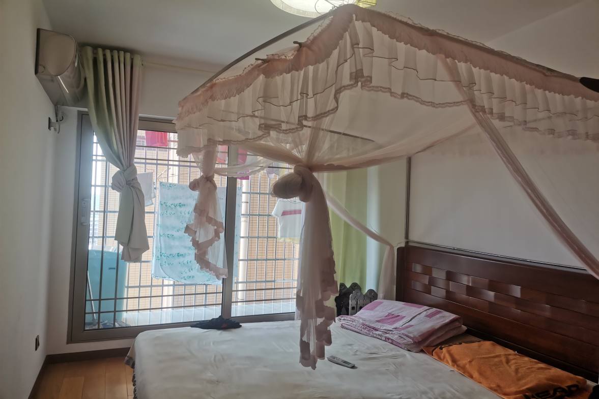 上尚城  4室2厅2卫    2300.0元/月室内图