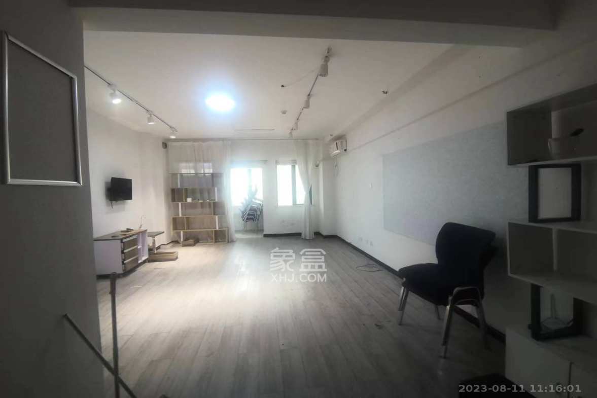 万博汇  1室1厅1卫   1500.00元/月室内图