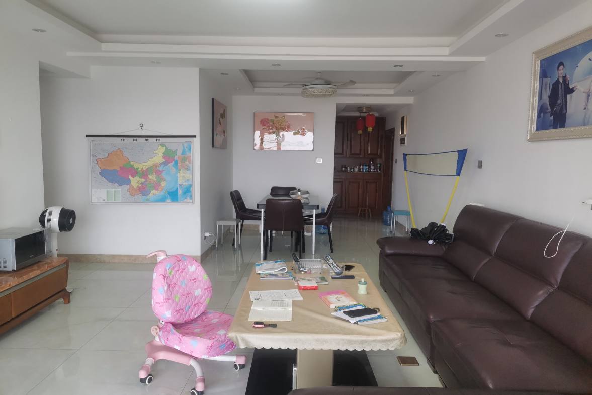 上尚城  4室2厅2卫    2300.0元/月室内图